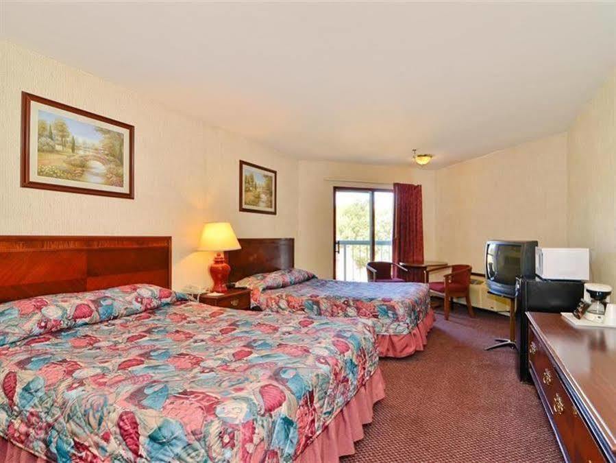 Americas Best Value Inn Novato Marin Sonoma Buitenkant foto