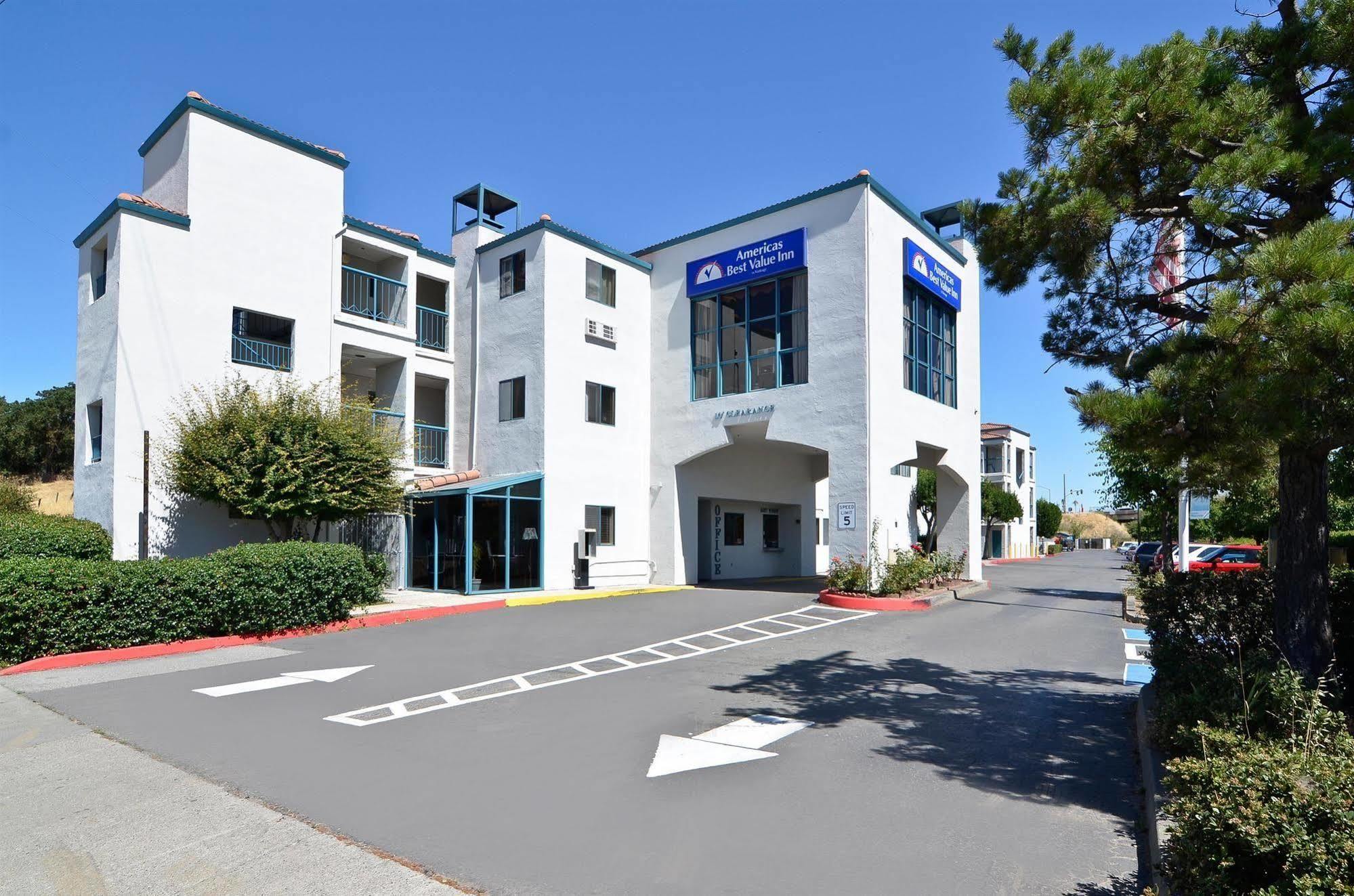 Americas Best Value Inn Novato Marin Sonoma Buitenkant foto